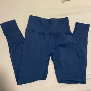 Amazon scrunch leggings